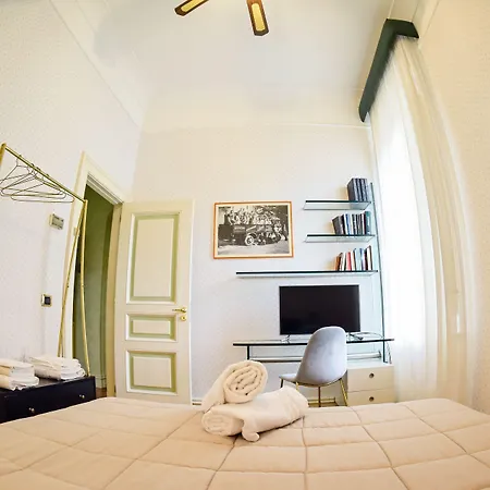 Al Centro Luxury 2* 卡塞塔